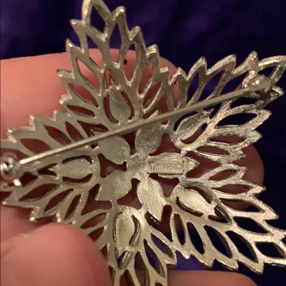 Sold - Picture 4 of 4